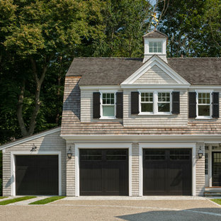 Réalisation d'un garage pour trois voitures attenant tradition.