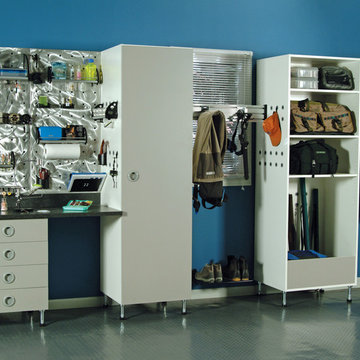 Standalone Garage Storage Unit