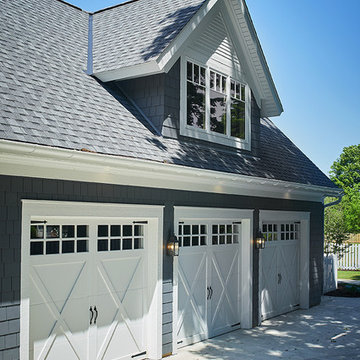 Thompson - Traditional Farmhouse