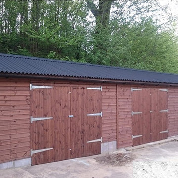 Timber Garage - Badshot Lea, Surrey