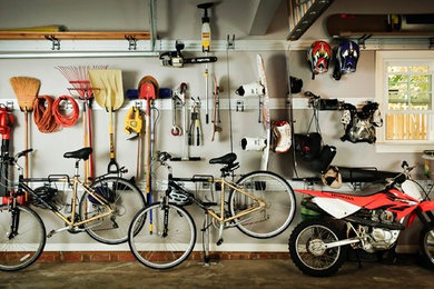 Example of a garage design in Vancouver