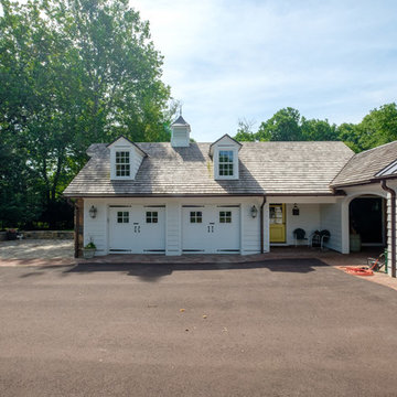Traditional Colonial Estate Exterior, 4 Car Garage and Workshop