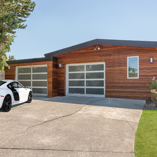 Idées déco pour un garage pour deux voitures attenant rétro.