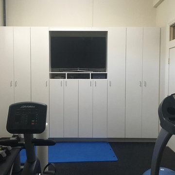 Work Out Room - Garage Space!