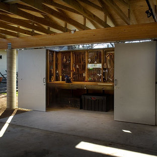 outdoor entertaining area,including spotted gum decking