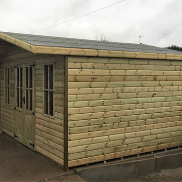 COMPLETE - Summer House 12'x12' in Loglap for Bryn in Ollerton