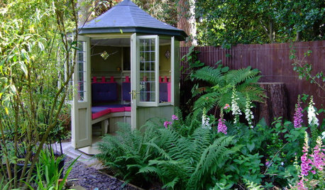 7 Summerhouses for Gardens of All Sizes