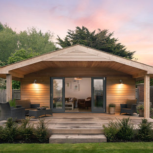 Medium sized contemporary detached guesthouse in Other.