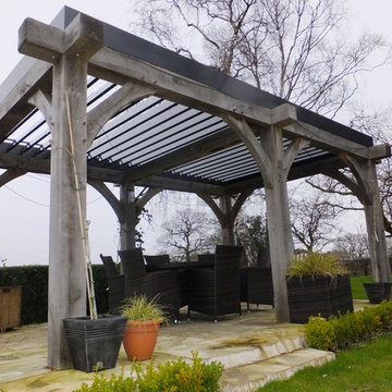 Louvered roof to existing timber garden frame