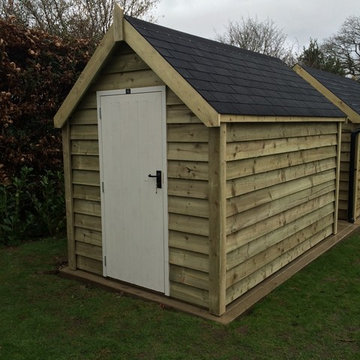 Traditional Cosy Shed - assembled and complete