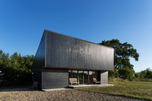Modern Garden Shed and Building by Charles Barclay Architects