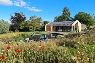 Inspiration for a contemporary shed remodel in Wiltshire