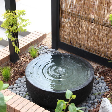 A Compact Zen Garden - BULLEEN