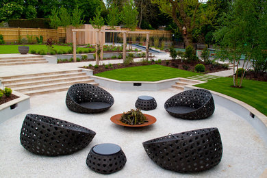 Contemporary garden in Hertfordshire.