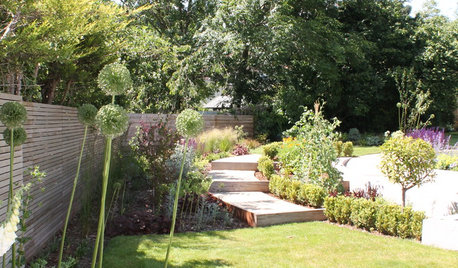 Garden Tour: A Curvy, Grown-up Design Accessible to All