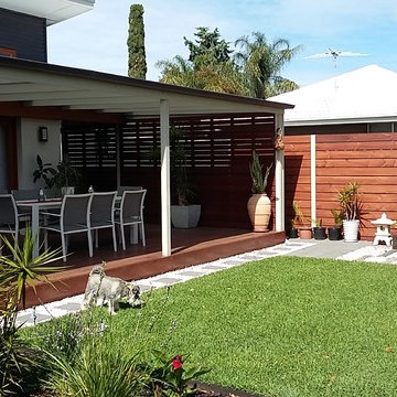 Alfresco Living: Deck Verandah & Garden