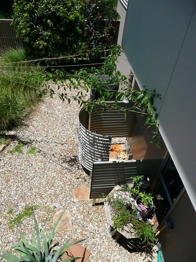 Tropical Garden by Zugai Strudwick Architects