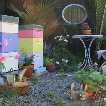 Bee Garden / Apiary