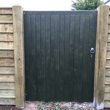 Bespoke double sided security fence