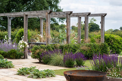 Photo of a classic garden in Essex.
