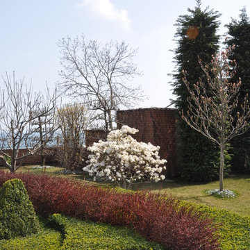 Classic Italian garden. / Классический итальянский сад.