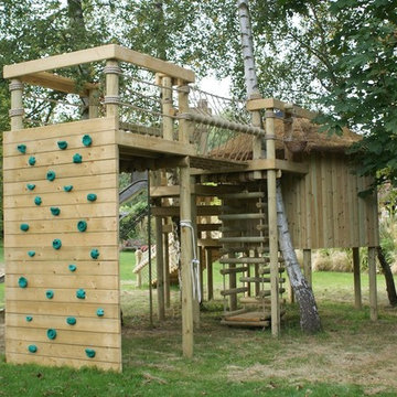 Climbing Walls for treehouses, adventures, fun and gardens