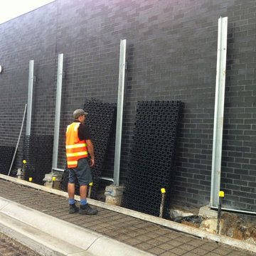 Constructing large green facade system, St James School, Bentleigh