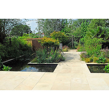 Contemporary Garden Designer creates a North London Garden Design