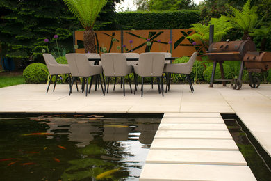 Large contemporary garden in Cheshire.