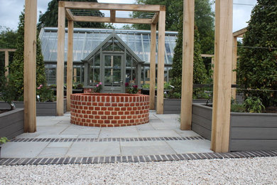 Design ideas for a contemporary garden in Hampshire.