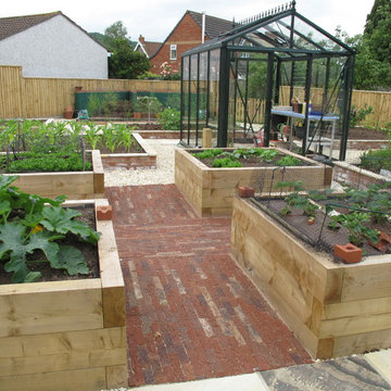 Contemporary Kitchen Garden
