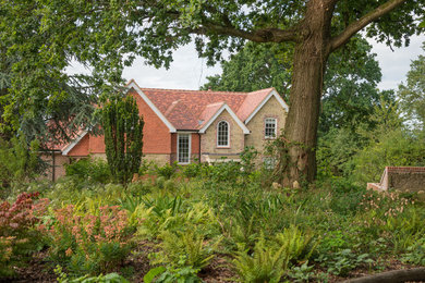 Rustikaler Garten in Sussex