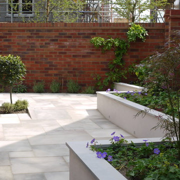 Courtyard Garden