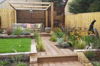 This is an example of a contemporary garden in Wiltshire.