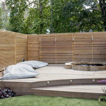 Deck with hot tub and cedar trellis surround