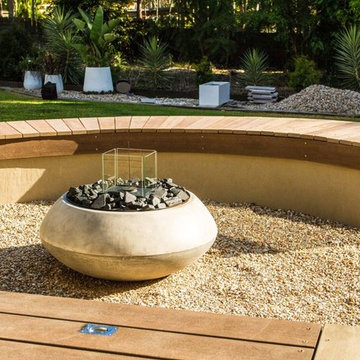 Fire Pit & Outdoor Seating