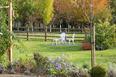 Klassischer Garten in Oxfordshire
