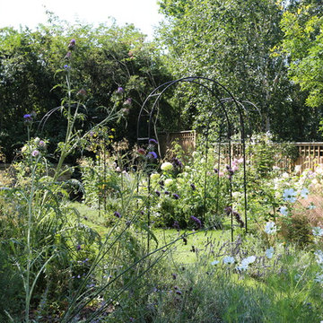 Garden landscaping in Willesden Green