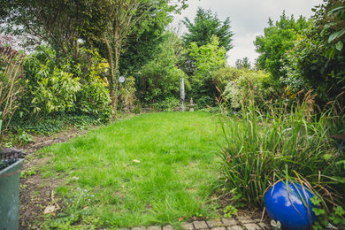 Medium sized back garden in Hertfordshire.