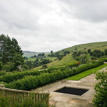 Garden with a View by Barnes Walker Landscape Architects, Manchester