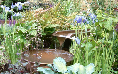 8 Dreamy Water Features for Big & Small Gardens