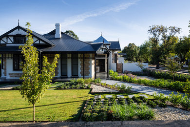 Design ideas for a contemporary garden in Adelaide.