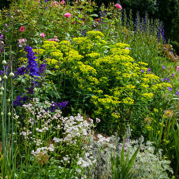 Large Country Garden in Berkshire
