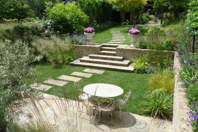 Inspiration for a classic garden in London.