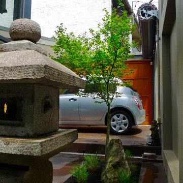 Modern Asian Courtyard