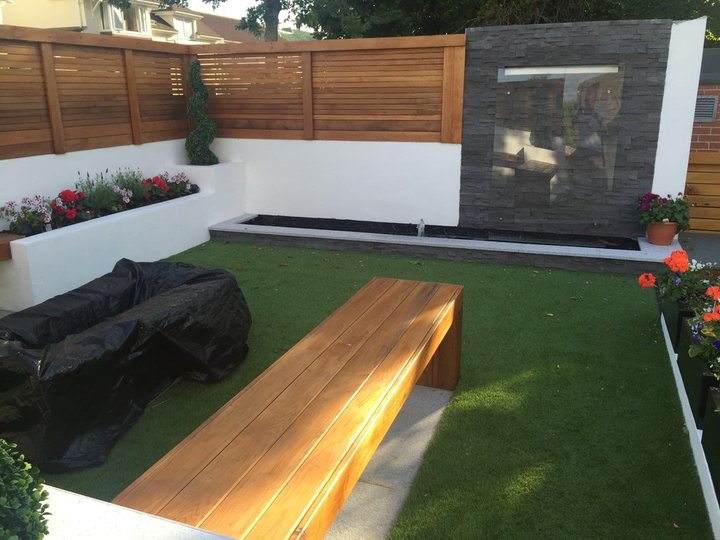 Contemporary Landscape - Driveway