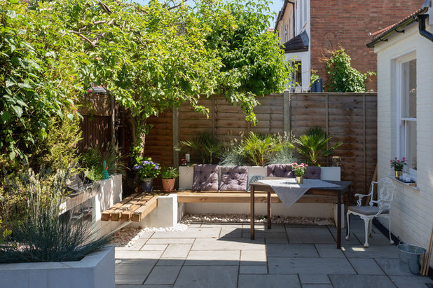 32 Garden Seating Areas Surrounded by Greenery | Houzz UK