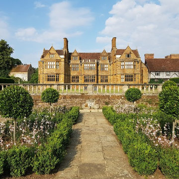 Northampton Manor Design