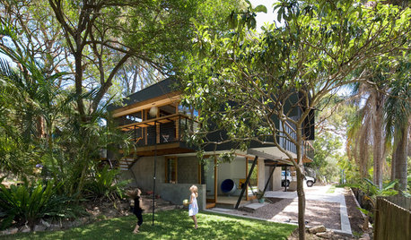 Houzz Tour: Modern Treetop Living in Sydney