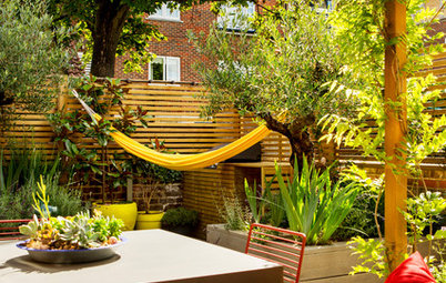 7 Ways to Lounge in Your Garden